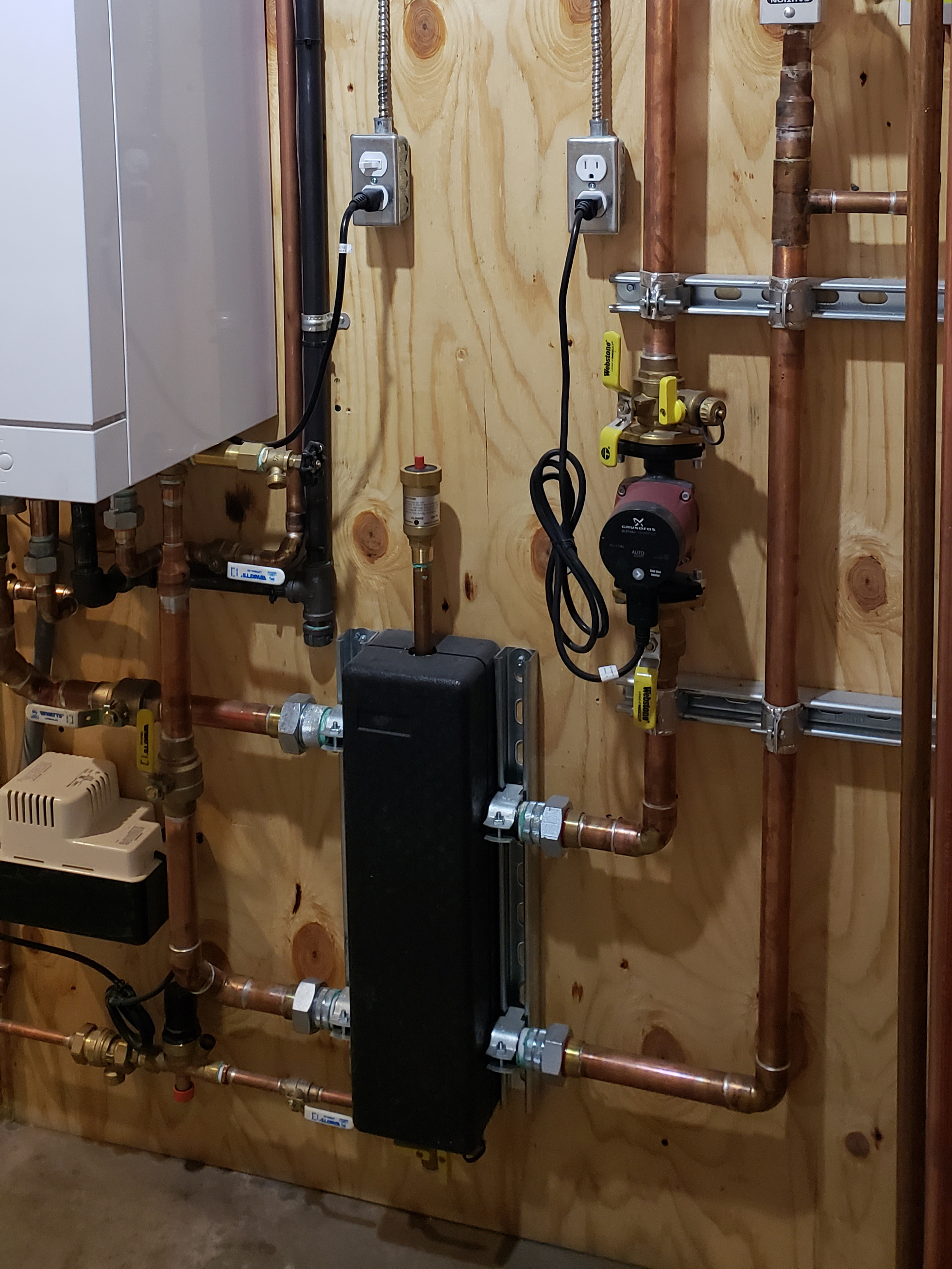Beauchamps Heating and Cooling Installation